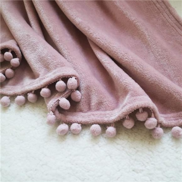 Flannel Blanket with Pompom Fringe Lightweight Cozy BedBlanket SoftThrow Blanket - Picture 4 of 6